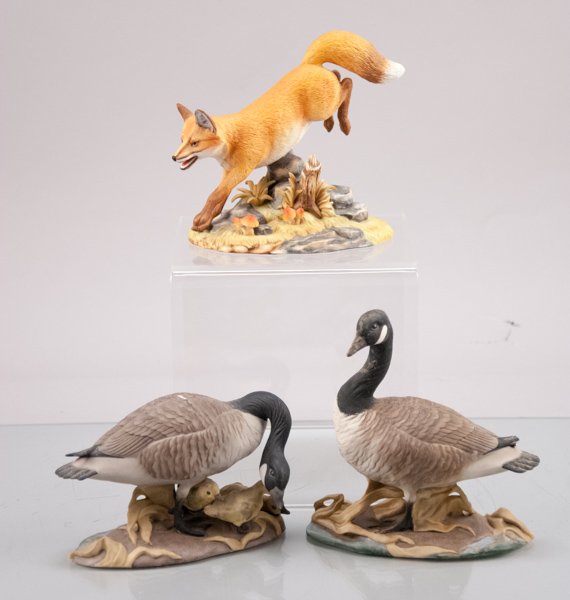 Two (2) Boehm Geese and a Red Fox by Andrea: Two (2) Boehm Geese and a Red Fox by Andrea 6 3/4" H Provenance: The estate of the late Honorable Robert W. Daniel, Jr. of Brandon in Prince George, VA