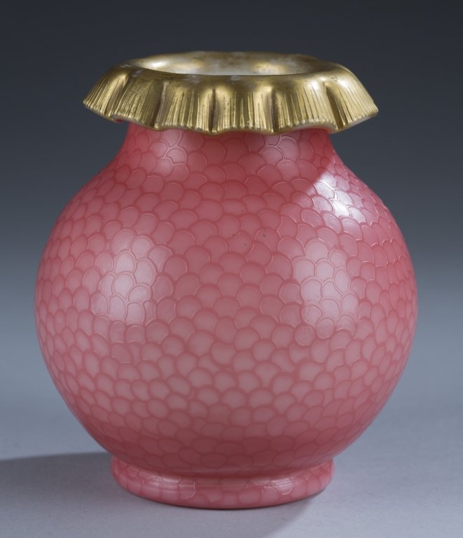 Thomas Webb Glass Fish Scale Vase: Gold ruffled top. Signed on bottom, "G.L.F." 4 3/4" H