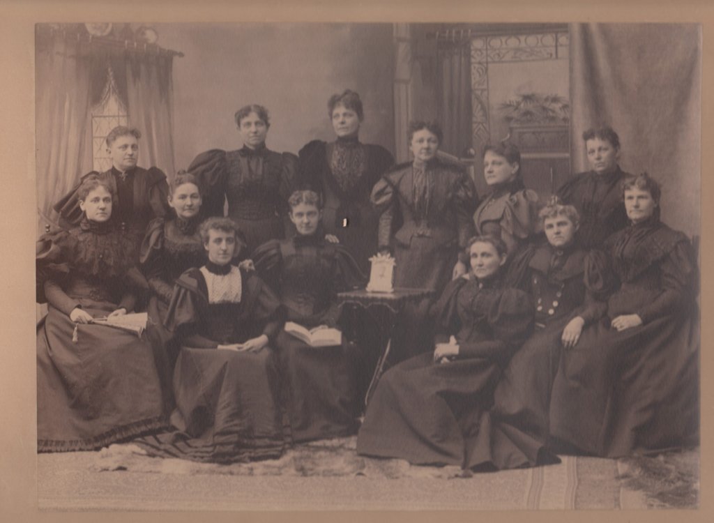 Collection of 19th Century Domestic Scenes: Albumen Prints, Tin-Types, Carte-de-visites, Stereo Cards, Gelatin-silver prints. Stereo Cards include, "View of Confederate Water Batteries on James River." All unframed.