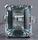 Aquamarine Ring Set in 18K White Gold