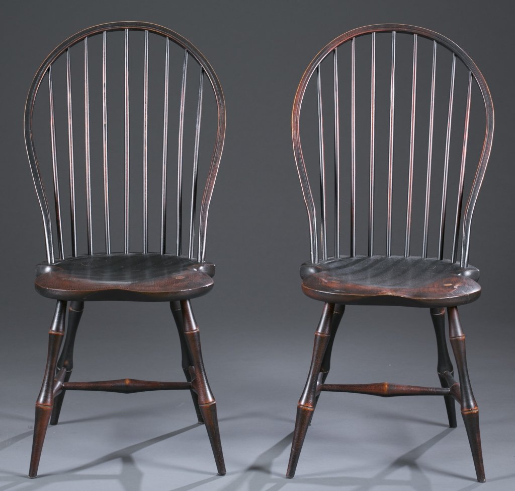Six David T. Smith & Co. Bow Back Windsor Chairs: Stamped on underside "David T. Smith, Morrow, OH"