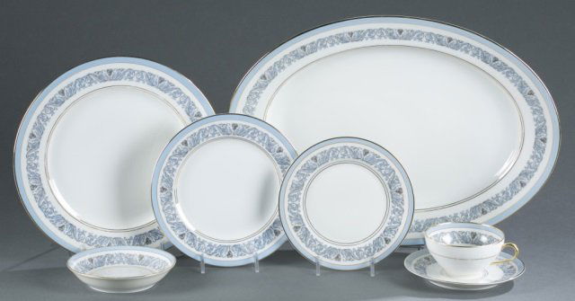 Charles Ahrenfeldt Limoges Frontenac Pattern. (1 of 5)