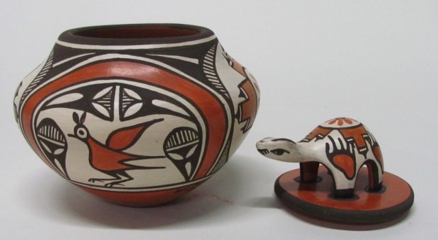 Lois Medina (Zia Pueblo, NM., b. 1959).: Polychrome painted clay pot with turtle lid. Both signed by artist with Pueblo name. Pot: 4 1/2"h x 6 1/2"diam.; lid: 2"h x 3 5/8"diam.