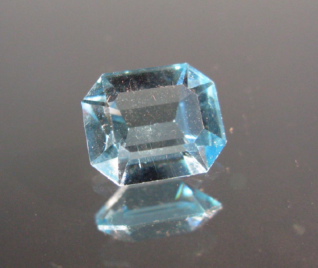 4.27 CARAT RECTANGULAR CUT AQUAMARINE (1 of 4)