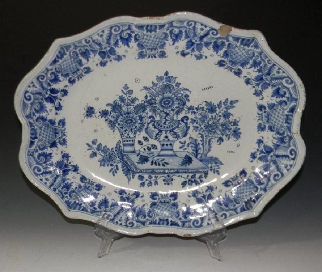 18TH C BLUE AND WHITE DELFT FAIENCE PLATTER (1 of 6)