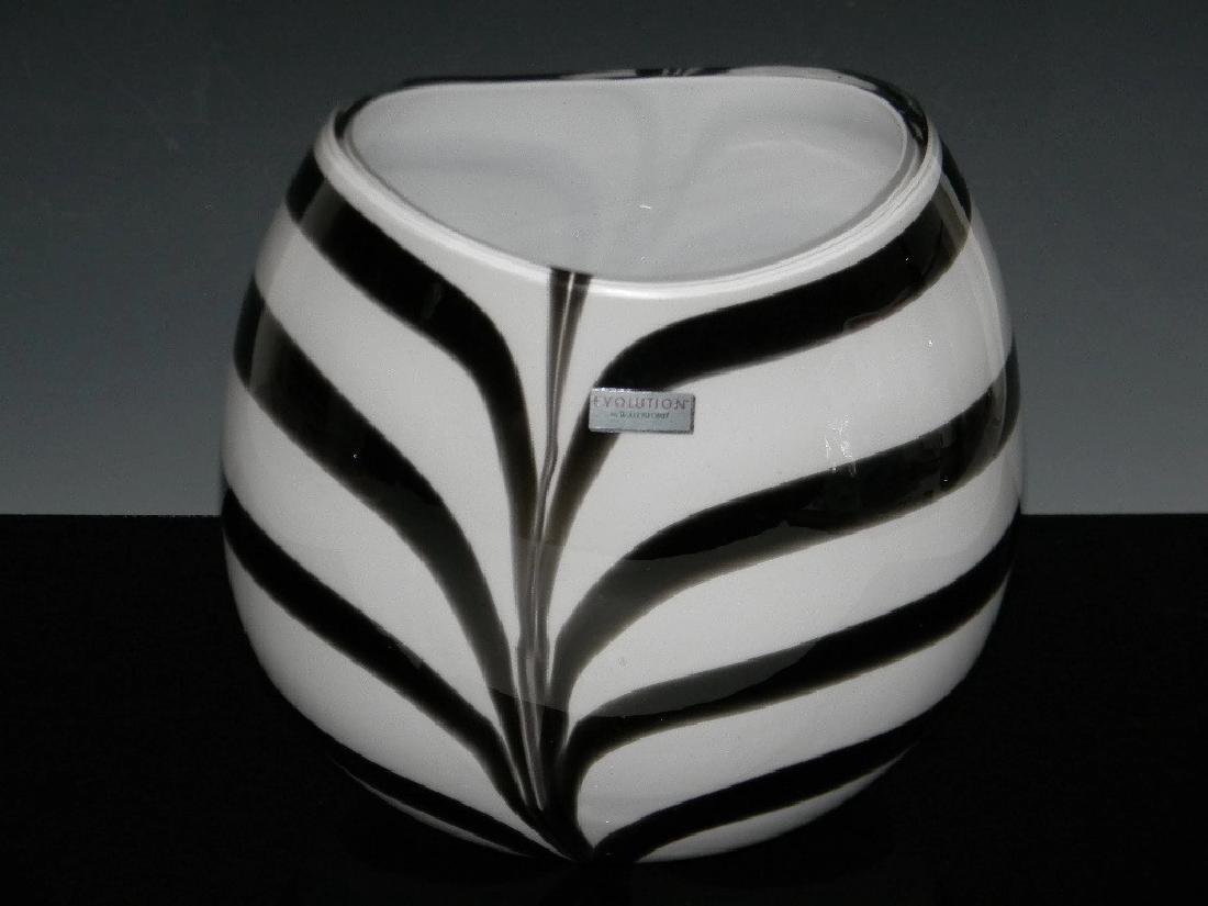 WATERFORD CRYSTAL EVOLUTION NAIROBI POCKET BOWL (1 of 7)