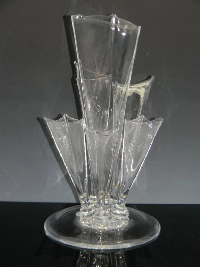 CARDER STEUBEN FIVE PRONG ART GLASS VASE 6968 (1 of 5)