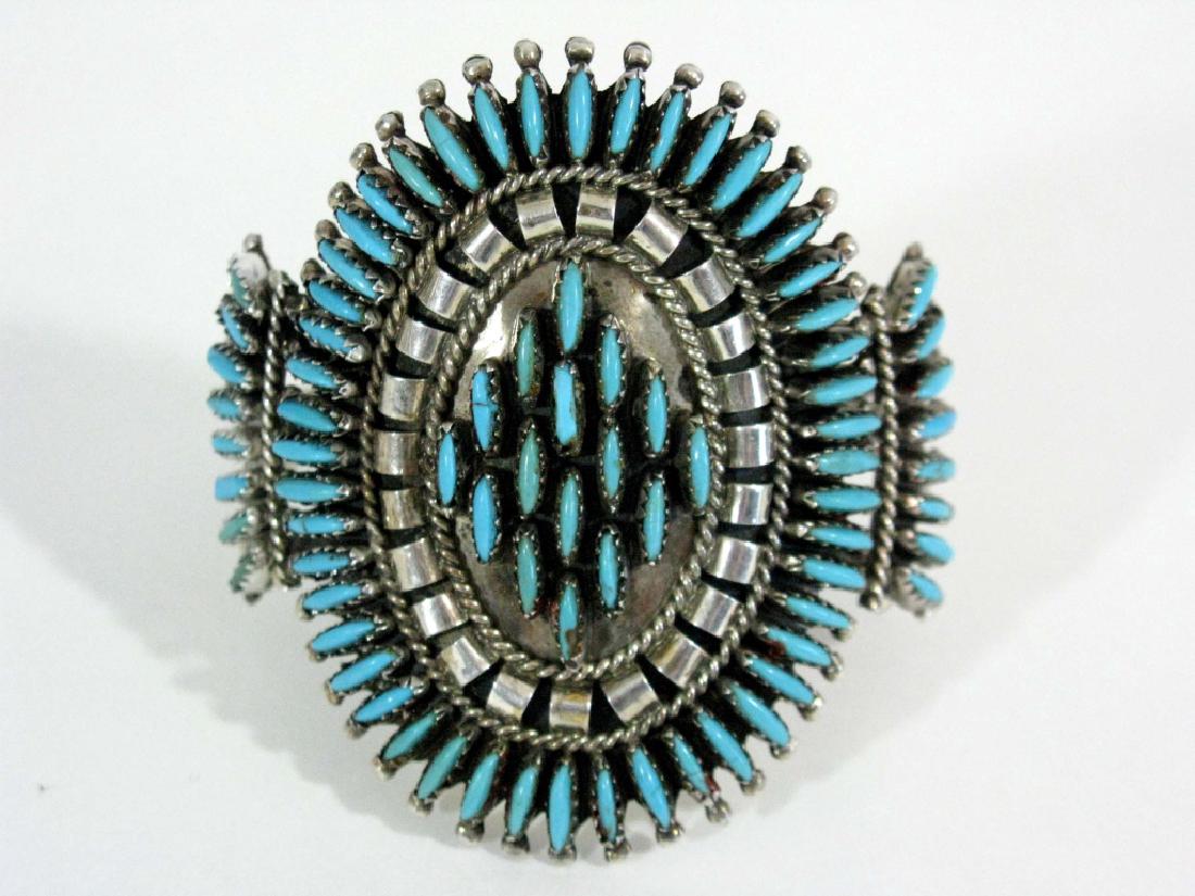 VINTAGE ZUNI STERLING BRACELET NEEDLEPOINT TURQUOISE (1 of 8)