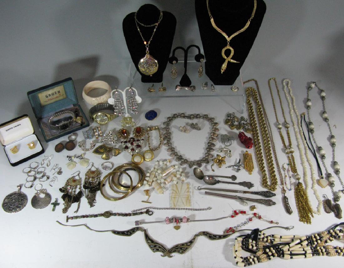 DEALER'S LOT OF COSTUME JEWELRY & STERLING SILVER (1 of 11)