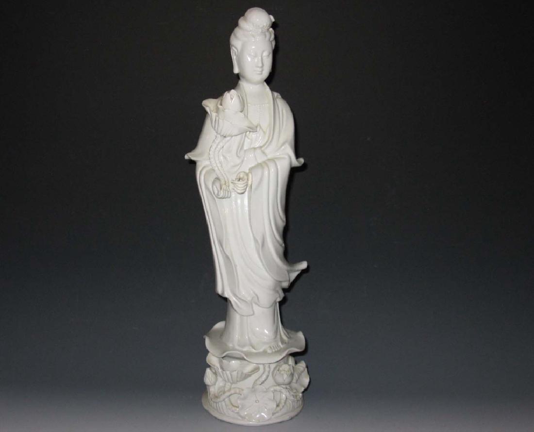 CHINESE BLANC DE CHINE PORCELAIN GUANYIN 16.5"H (1 of 7)