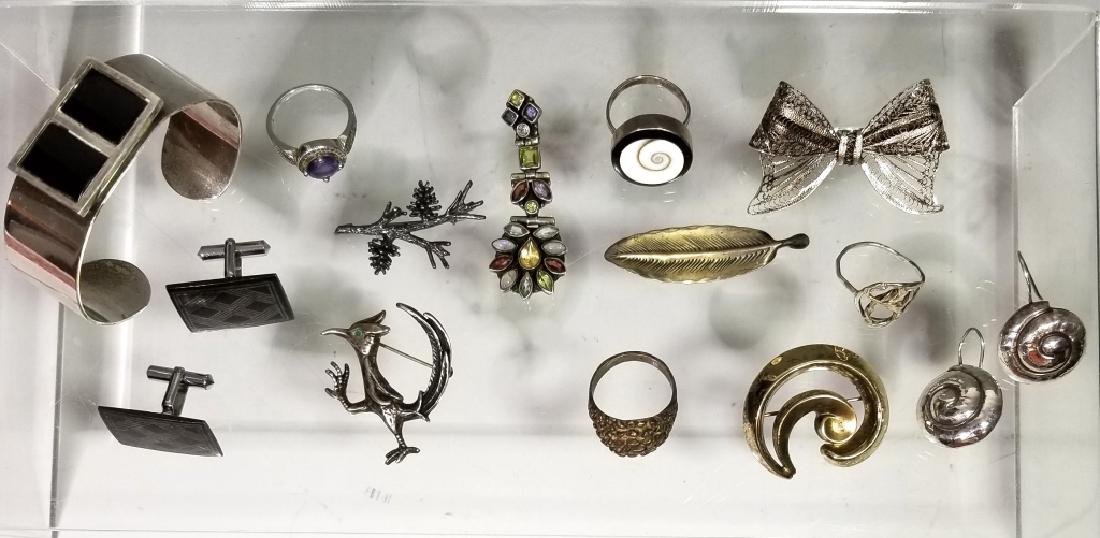 COLLECTION OF STERLING SILVER JEWLERY (1 of 6)