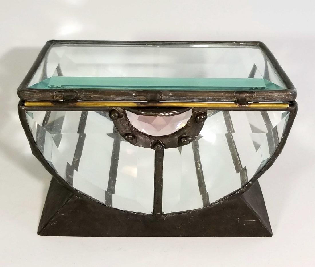 ANTIQUE BEVELLED GLASS & MIRROR JEWEL BOX: ANTIQUE BEVELLED GLASS & MIRROR JEWEL BOX / CASKET: Hand soldered, beveled glass body and lid with mirrored glass base, 3.25"h x 4.75"w x 3.125"d