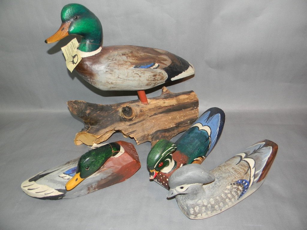 Wood Folk Art Duck Decoys Mallards Jim Gibbs: All from Jim Gibbs of Misty Marsh Decoys: some signed (some still with tags). Large Sculpture w/ Branch & tags, 16" x 18", Male & Female / some chips on beaks / signed by Jim Gibbs 12" x 6" & 12" x 5.