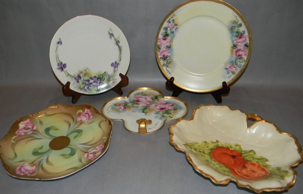 COLLECTION GERMAN, FRENCH HAND PAINTED PORCELAIN: COLLECTION GERMAN, FRENCH HAND PAINTED PORCELAIN : 5 piece collection inc: Wittelsbach plate with blooming tulips with undulating edge, 9"d, prov saxe e.s. Germany, Quatrefoil shaped pin tray with ros