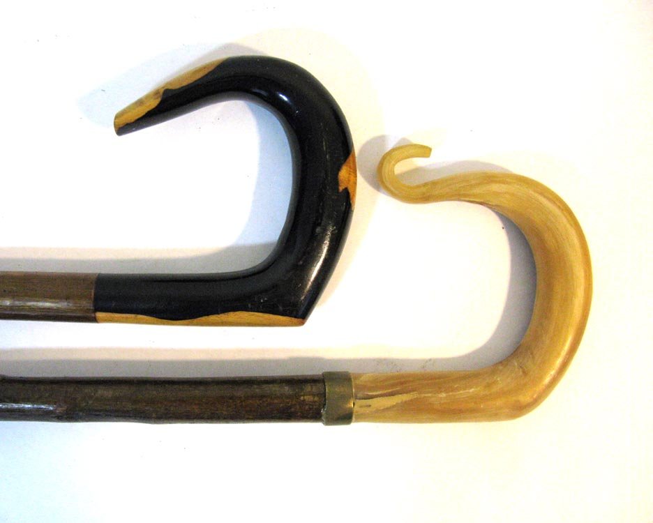 2 CROOK CANES WOOD AND HORN HANDLED (1 of 4)