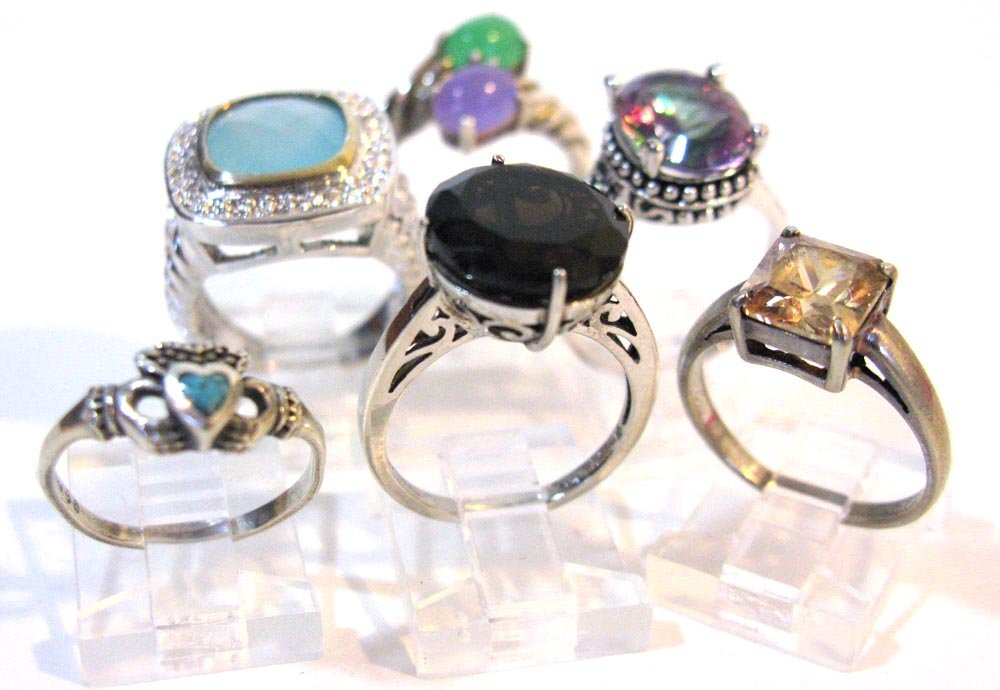6 STERLING SILVER RINGS: Chinese Jade & Quartz (1 of 8)