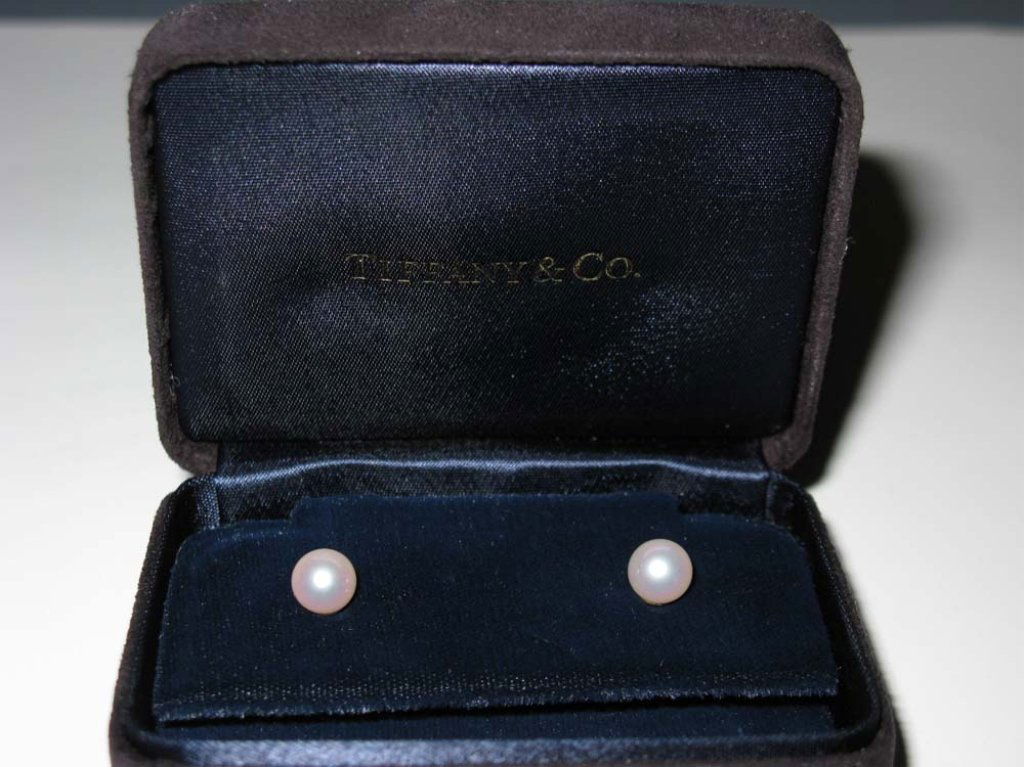 TIFFANY & CO EARRINGS SOUTH SEA PEARLS & 18K GOLD (1 of 4)