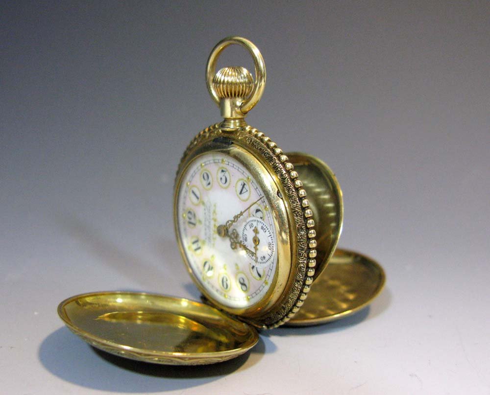 WALTHAM FULL HUNTER POCKET WATCH IN 14K GOLD W/ DIAMOND (1 of 9)