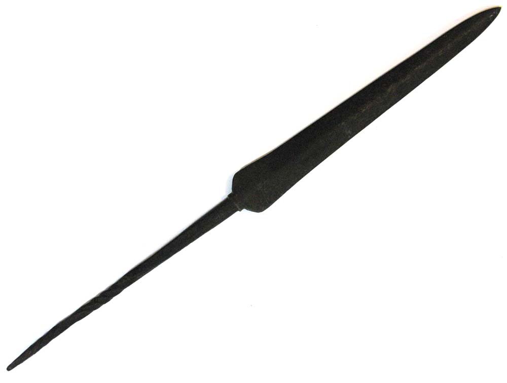 INDONESIAN SPEAR POINT FROM FAHNESTOCK EXPEDITION: Java, Indonesia spear point collected on the Fahnestock Expedition; straight blade with double twisted shaft, 14.75"l (37.46 cm). PROVENANCE: Inherited by a direct descendant of Sheridan Fahnestock. T