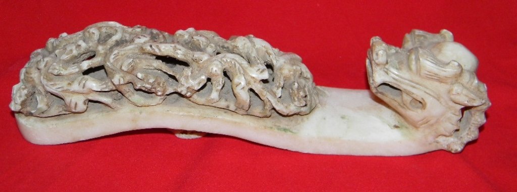 CHINESE CARVED SCROLL WEIGHT GARMENT HOOK FORM (1 of 8)