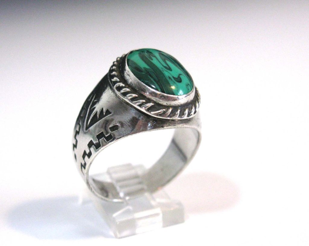 MEN'S MEXICAN STERLING SILVER & MALACHITE RING (1 of 5)
