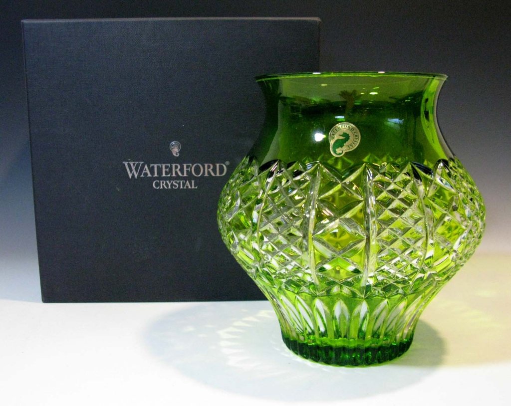 WATERFORD CRYSTAL FLEUROLOGY GREEN CACHEPOT VASE (1 of 6)