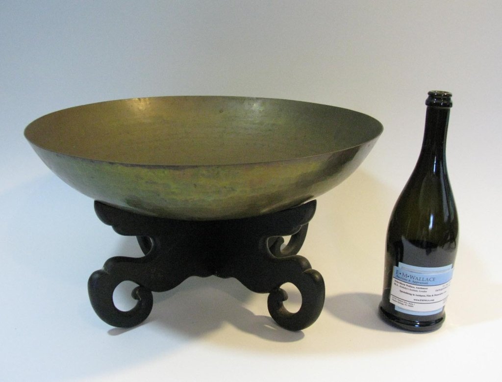 VINTAGE CHINESE HAND HAMMERED COPPER BOWL ON STAND (1 of 5)