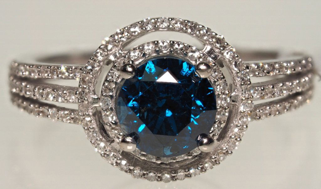 14K WHITE GOLD BLUE AND WHITE DIAMOND RING 1.01 CARAT (1 of 3)