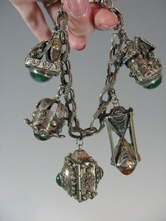 800 SILVER ITALIAN ETRUSCAN FOB CHARM BRACELET (1 of 8)