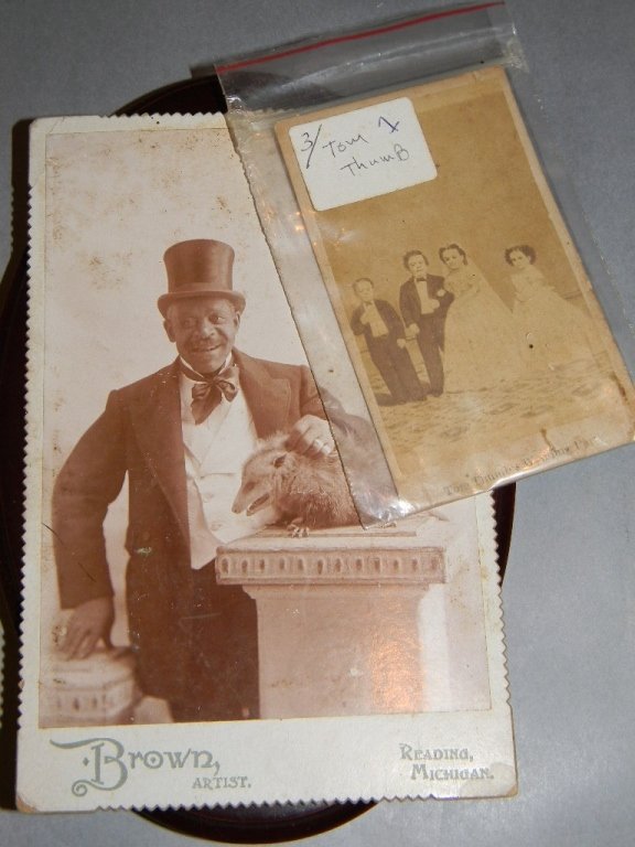 AFRICAN AMERICAN W/ POSSUM & TOM THUMB PHOTOS (1 of 9)