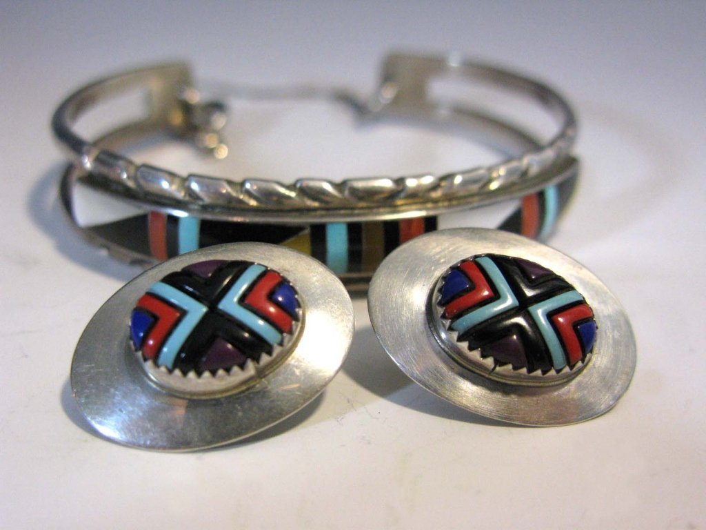 ZUNI SIGNED INLAID STERLING EARRINGS & CUFF (1 of 5)