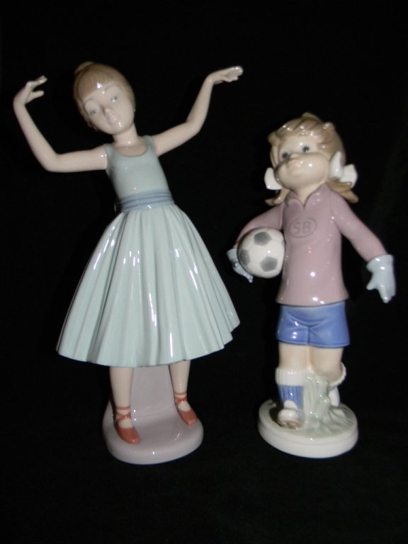 LLADRO BALLET FIRST STEP 5094 LILLY FOOTBALL 5134 (1 of 5)