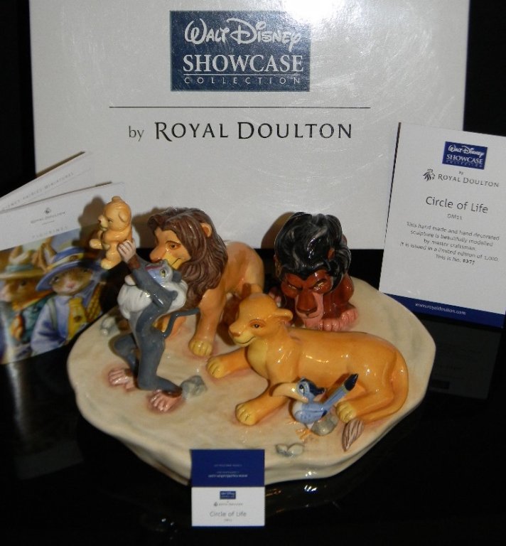ROYAL DOULTON DISNEY LION KING CIRCLE OF LIFE DM11 (1 of 4)
