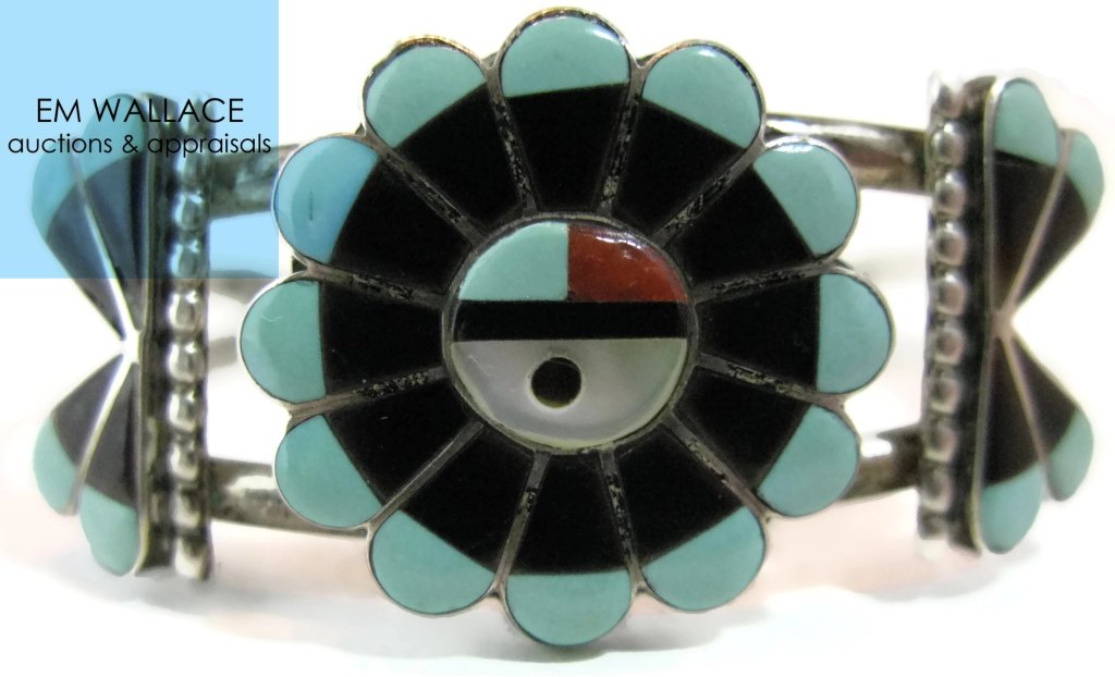VINTGAE ZUNI SUNFACE INLAY CUFF BRACELET (1 of 5)