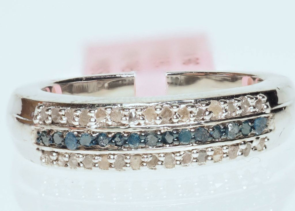 .925 STERLING SILVER RING W/ DIAMONDS BLUE & WHITE (1 of 3)