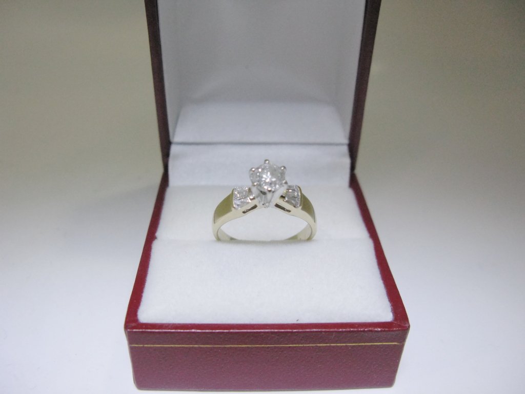 RING 14K GOLD & PLATINUM W/ DIAMOND SOLITAIRE (1 of 10)