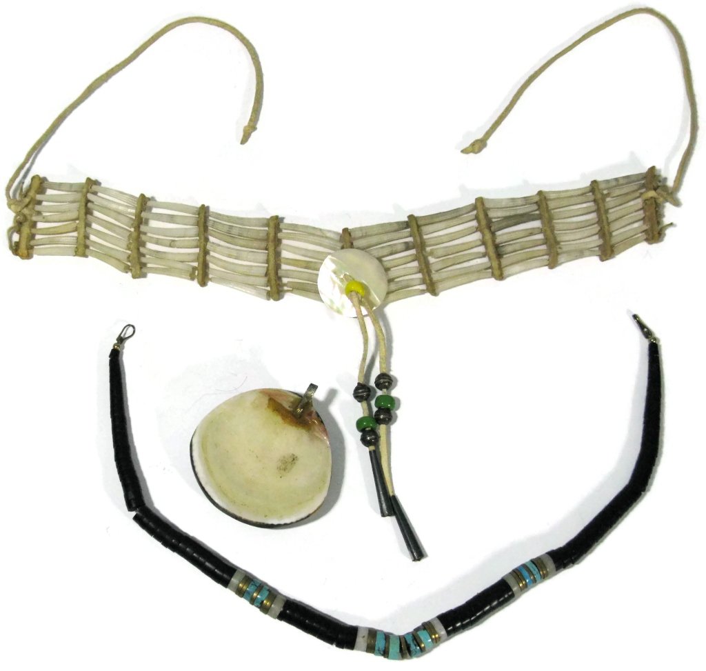 NATIVE AMERICAN NECKLACE DENTALIUM SHELL & BEADS (1 of 5)