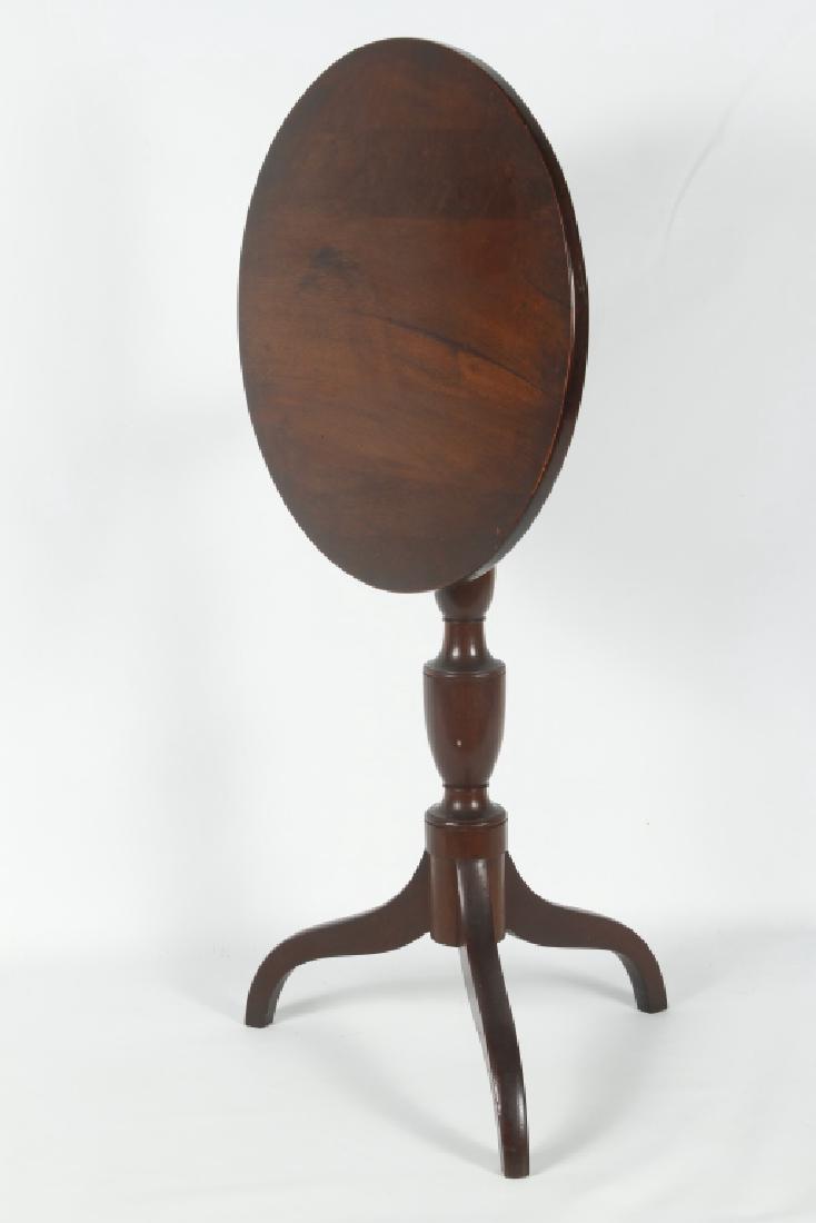 Federal Style Mahogany Candle Stand (1 of 1)