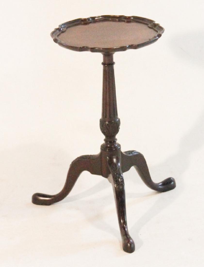 Chippendale Style Carved Mahogany Kettle Stand (1 of 2)