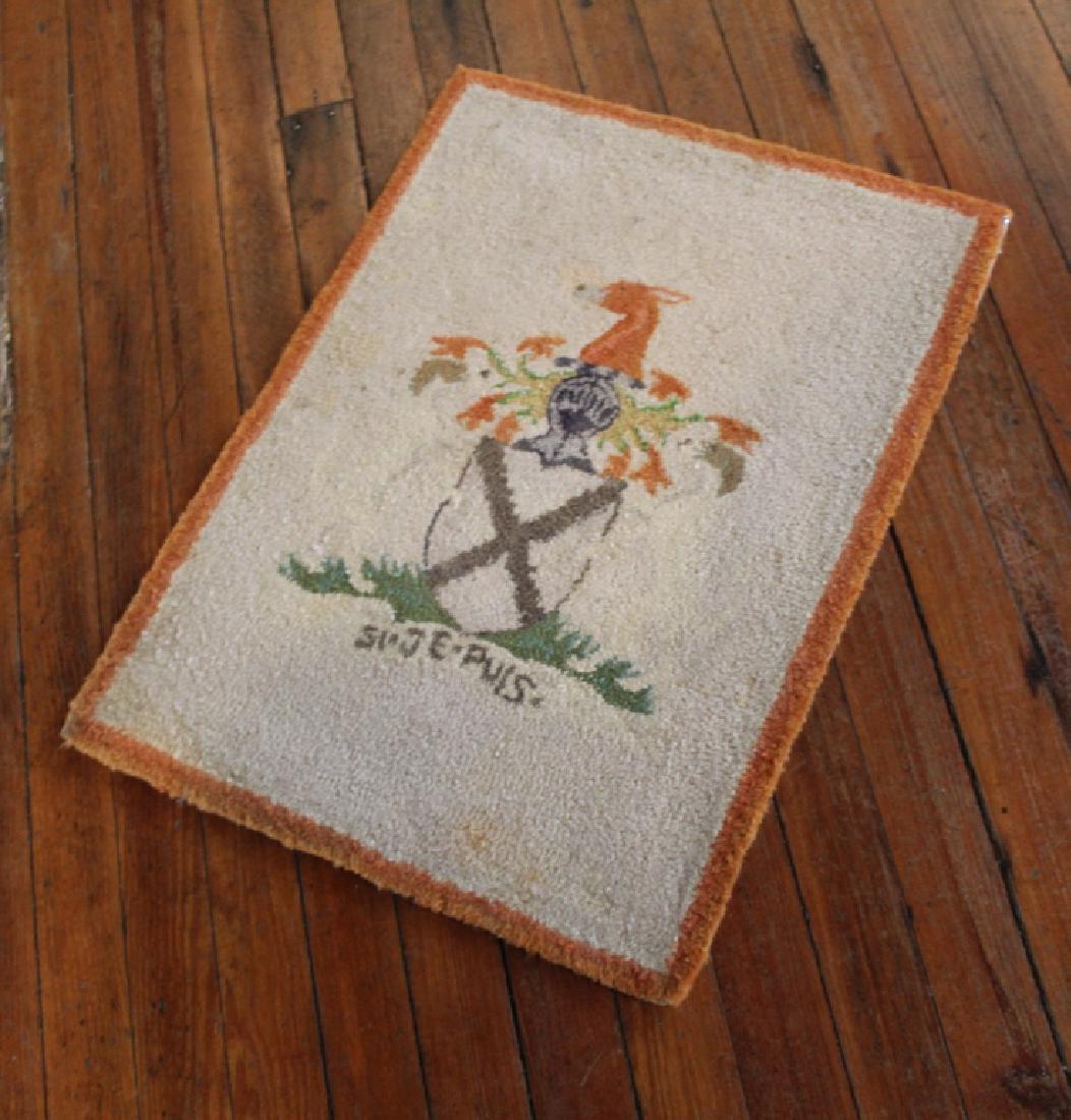 Rare Southern Hook Rug, of SC Interest (1 of 2)