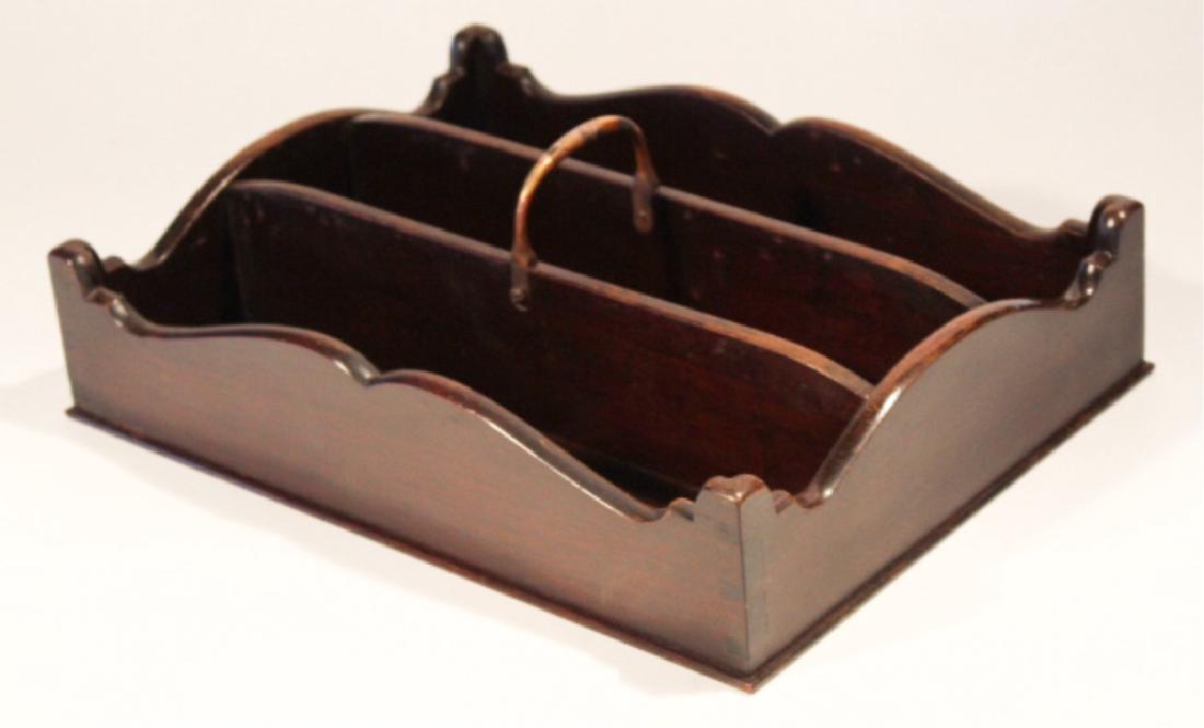 Chippendale Style Mahogany Tool or Knife Tray (1 of 2)