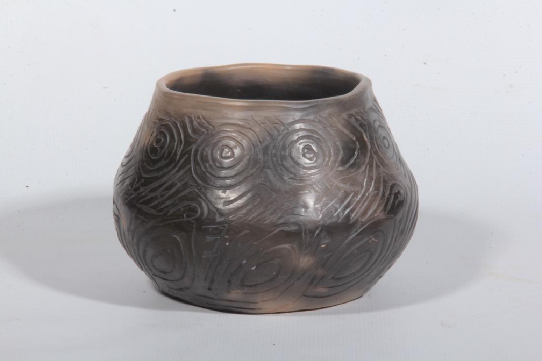Southern Native American Pottery Decorated Jar (1 of 3)
