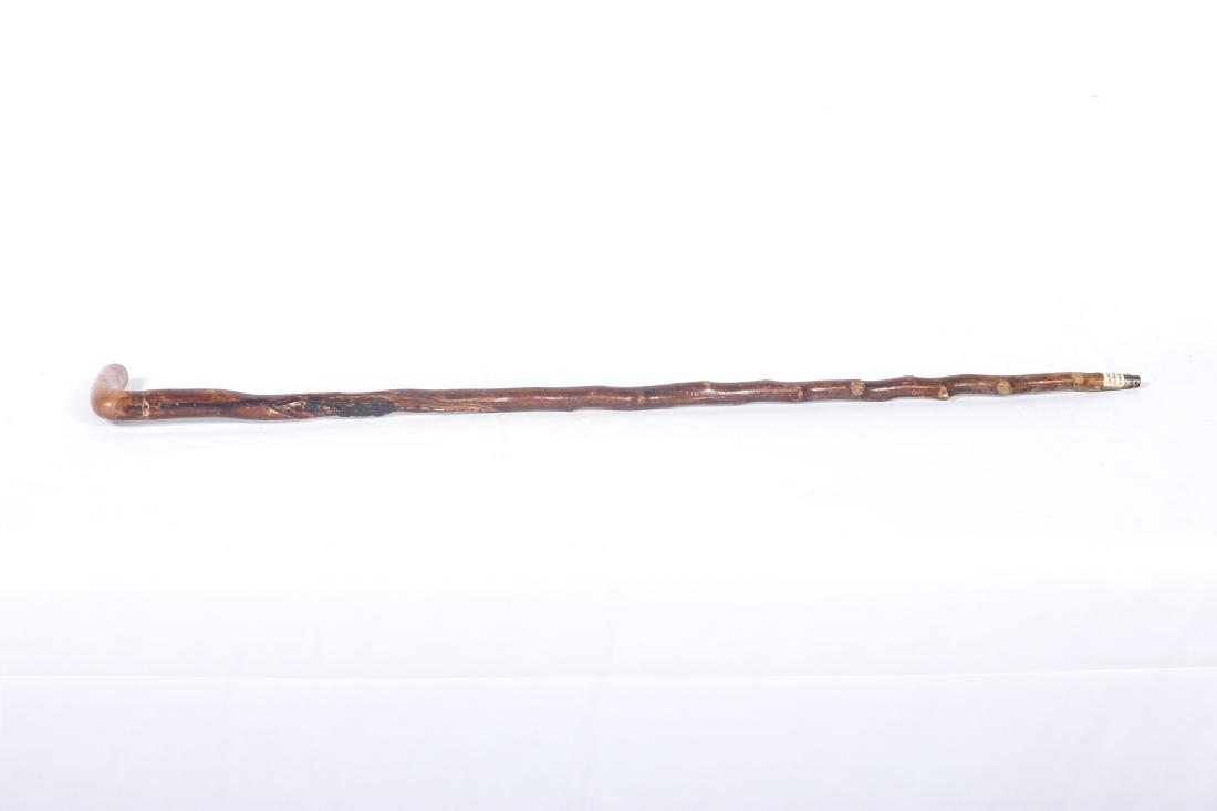 Handsome Southern Folk Art Carved Alligator Cane (1 of 3)