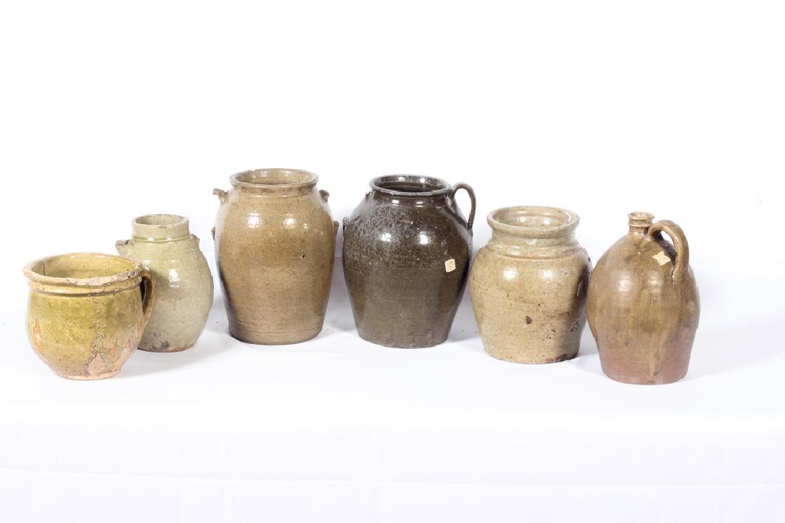 Collection Southern Stoneware Vessels (1 of 1)