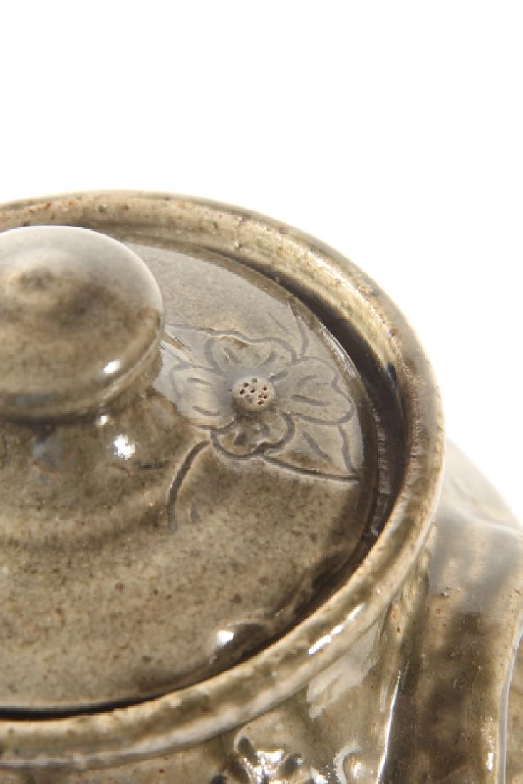 Southern Stoneware Lidded Jar (1 of 2)