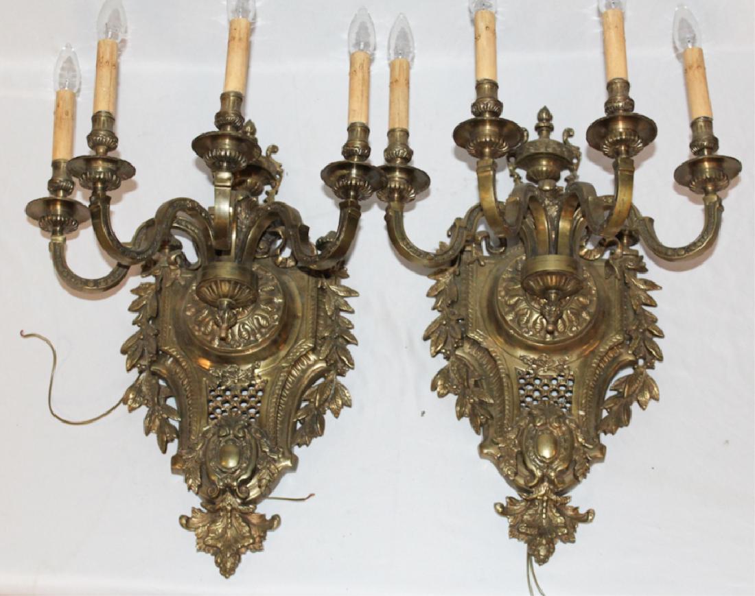 Quality Pair French Cast Brass Wall Sconces (1 of 2)