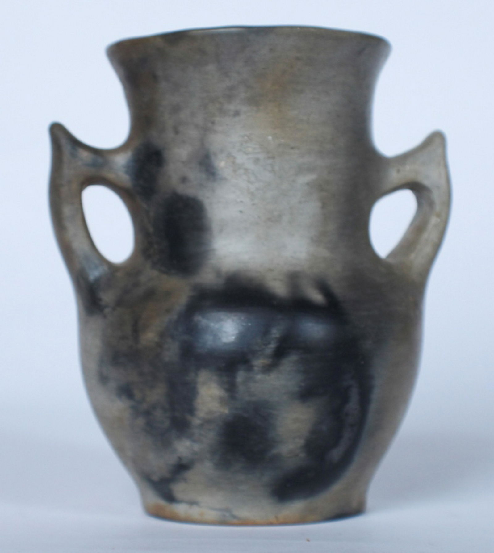 Antique Catawba Tradeware Pottery Vessel (1 of 3)