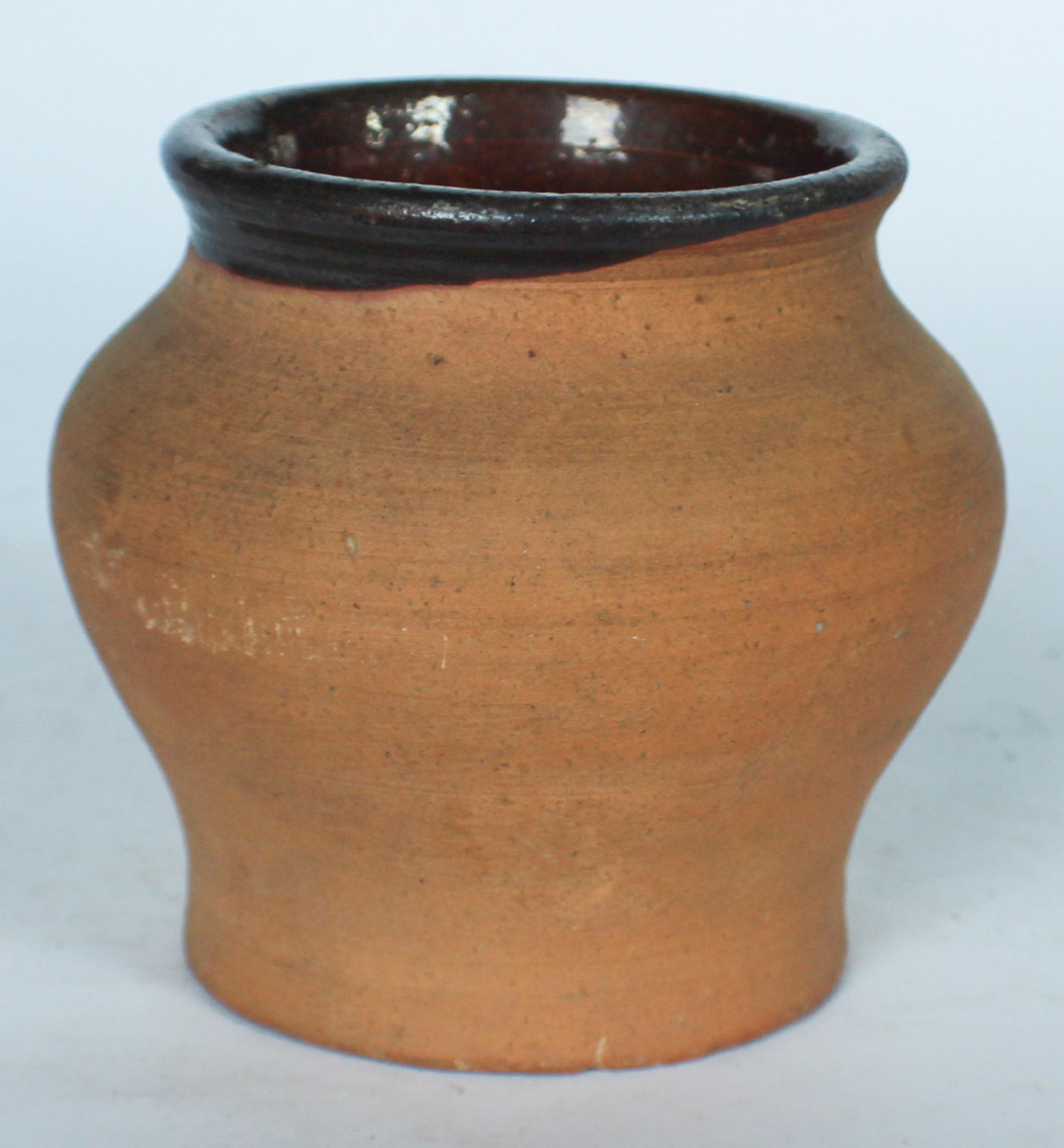 Early American Earthenware Jar (1 of 7)