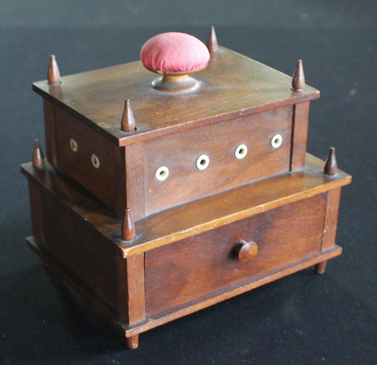 Antique Mahogany Sewing Box Sep 07, 2019 Wooten & Wooten