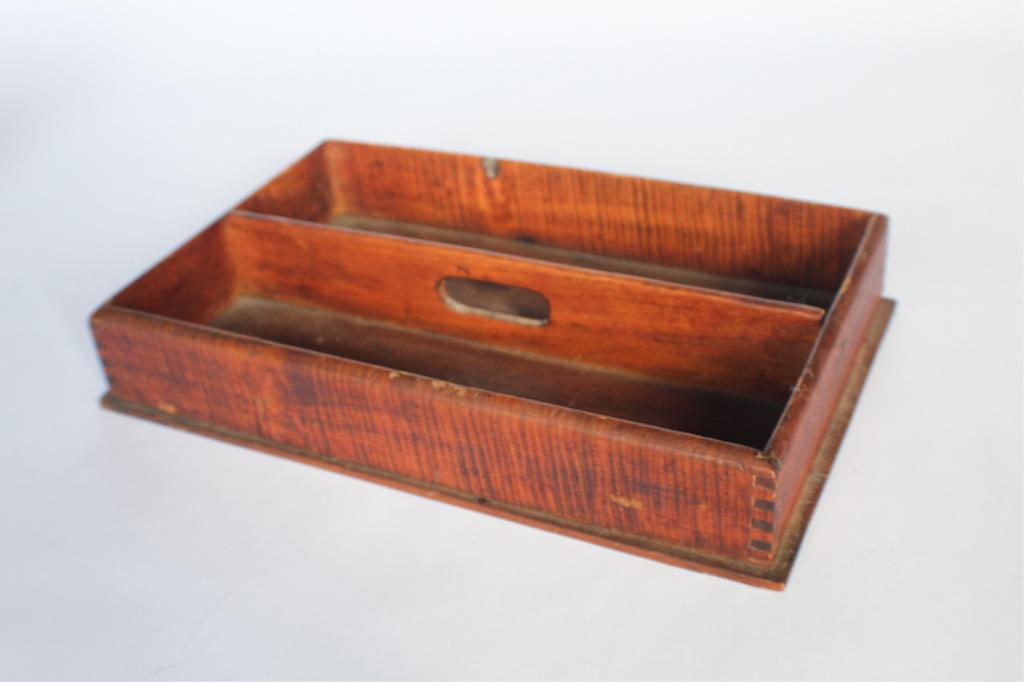 Antique Tiger Maple Knife or Tool Tray (1 of 2)